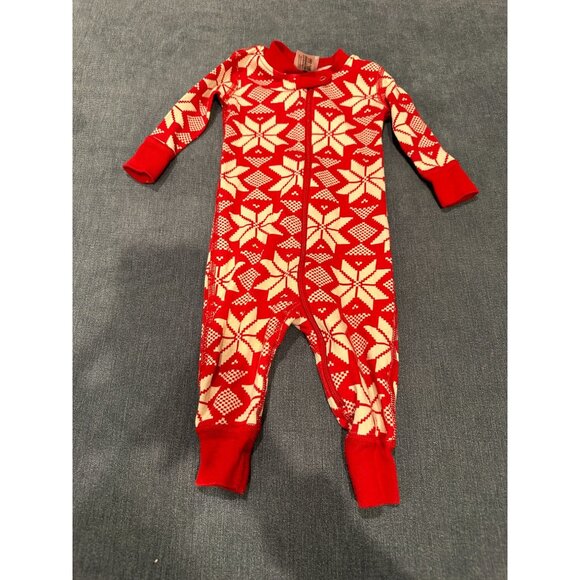 Hanna Andersson Christmas Pajamas - Scandi Snowflake - Picture 1 of 2